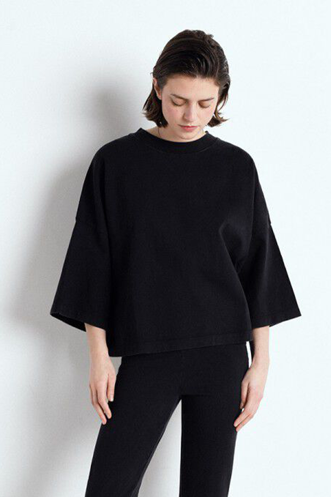 T-Shirt Over Afoma