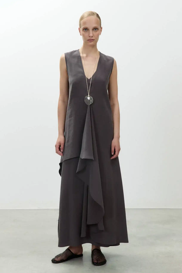 Abito Lungo con Volant