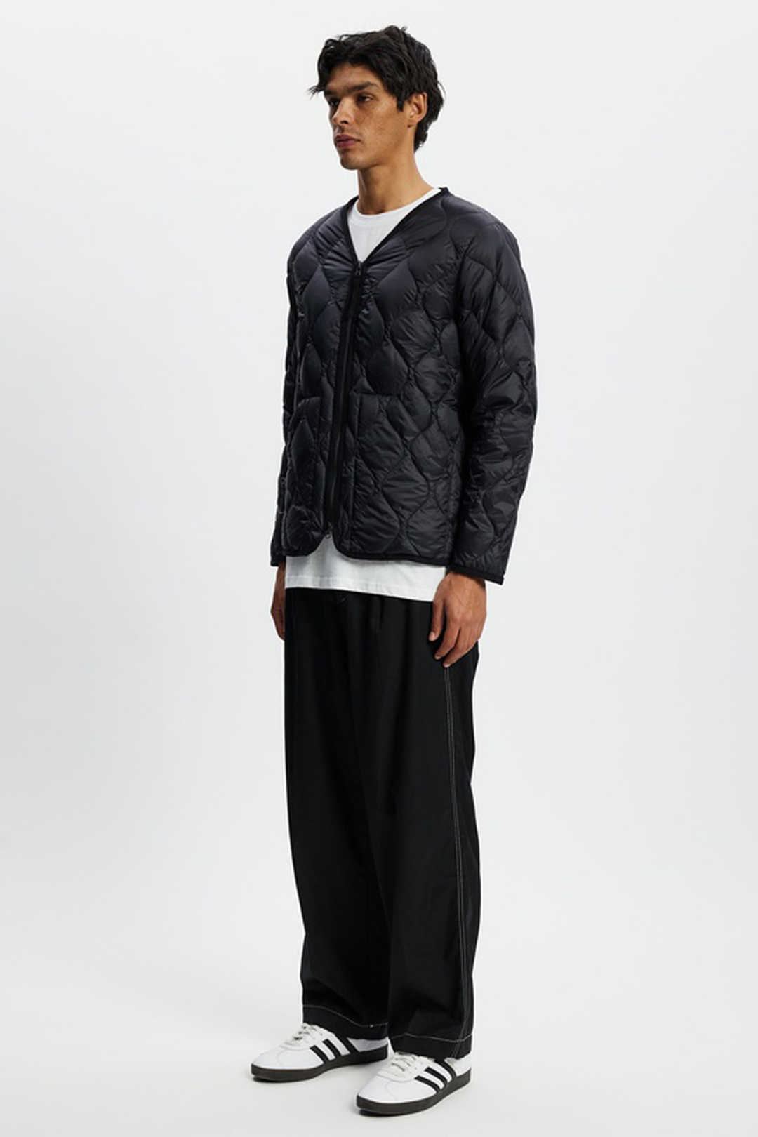 Giubbotto Trapuntato V-Neck Zip Down Jkt