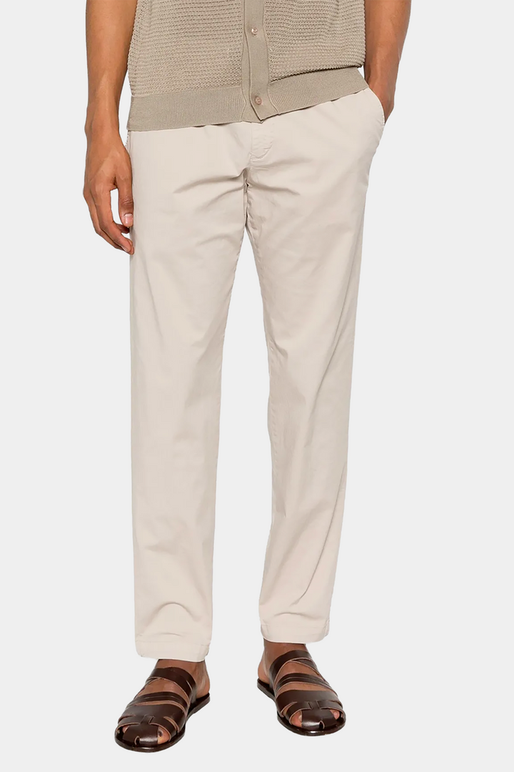 Pantaloni con Laccio in Gabardina