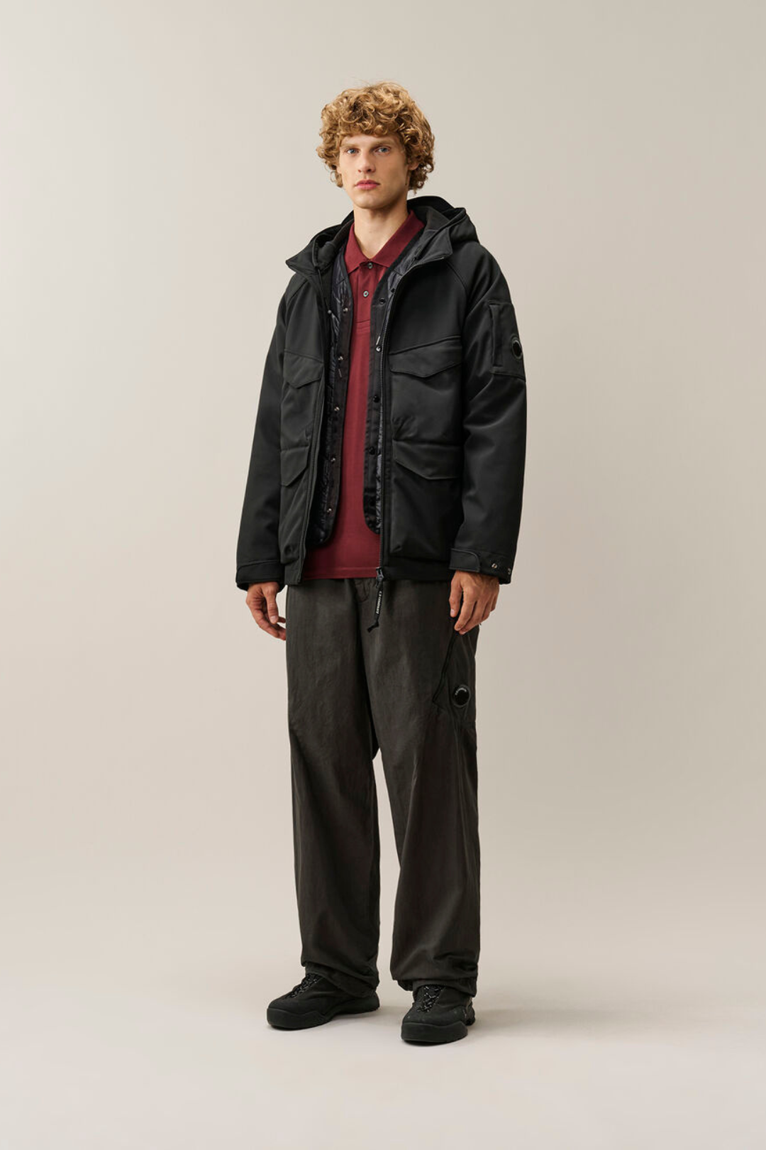 Giubbotto nero in CP Shell-R con liner interno