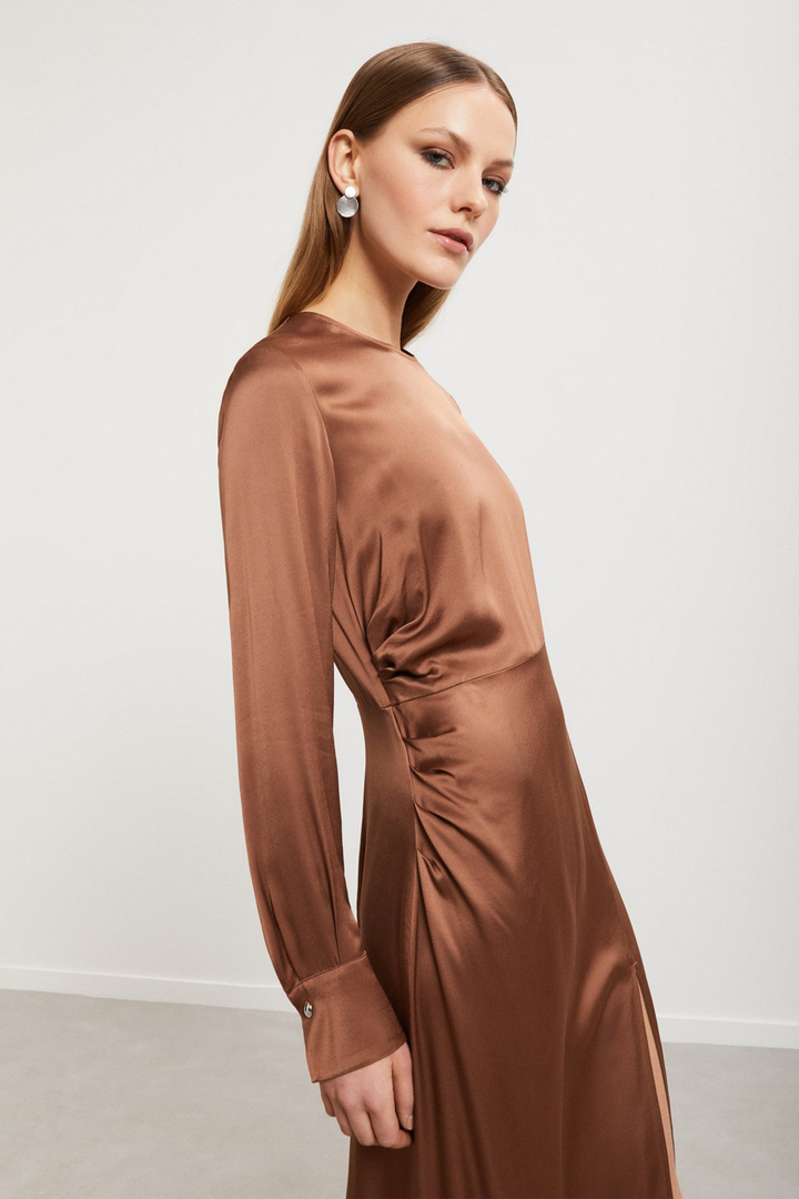 Abito Lungo Satin