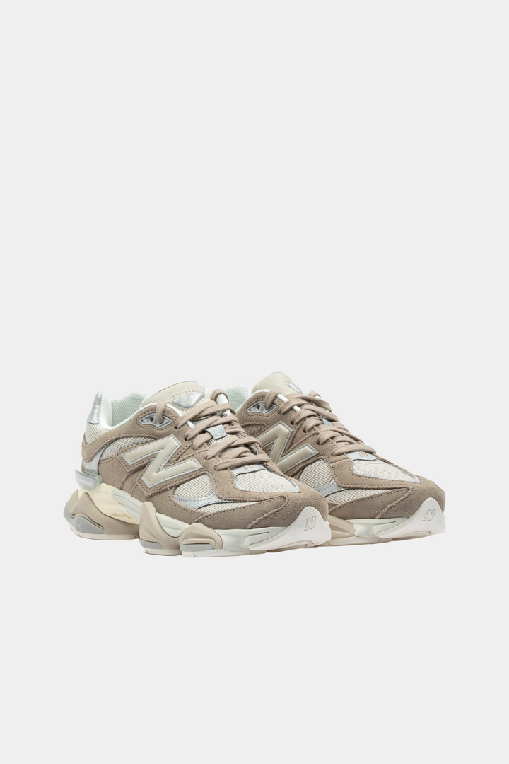 Sneaker 9060