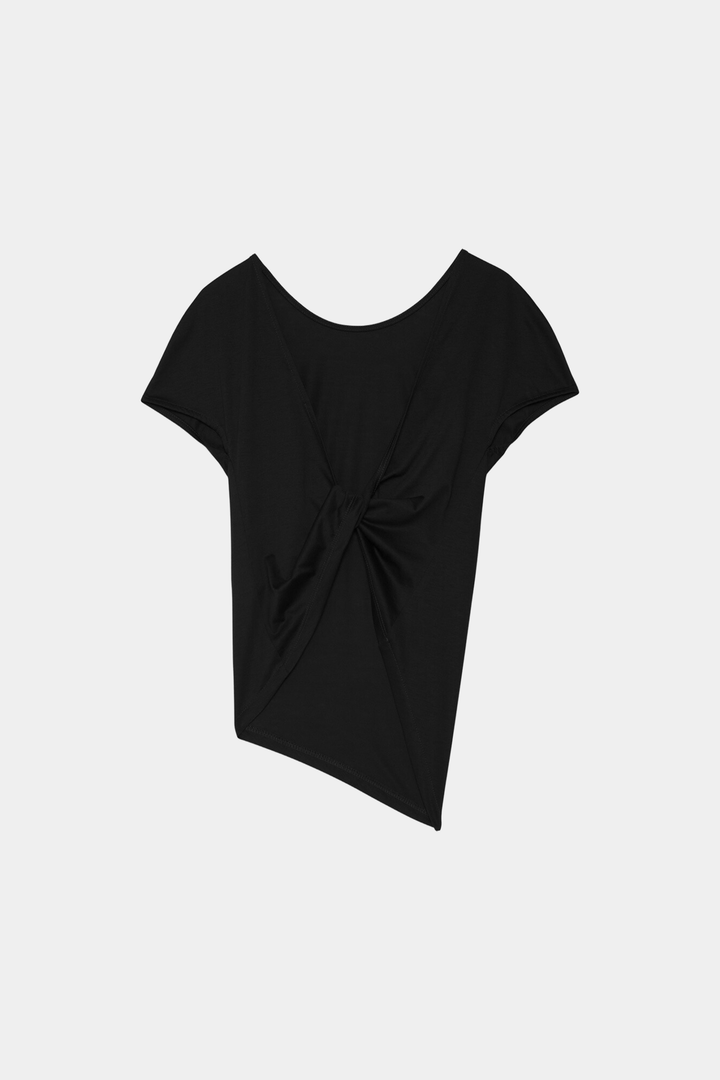 T-Shirt con Schiena Scoperta