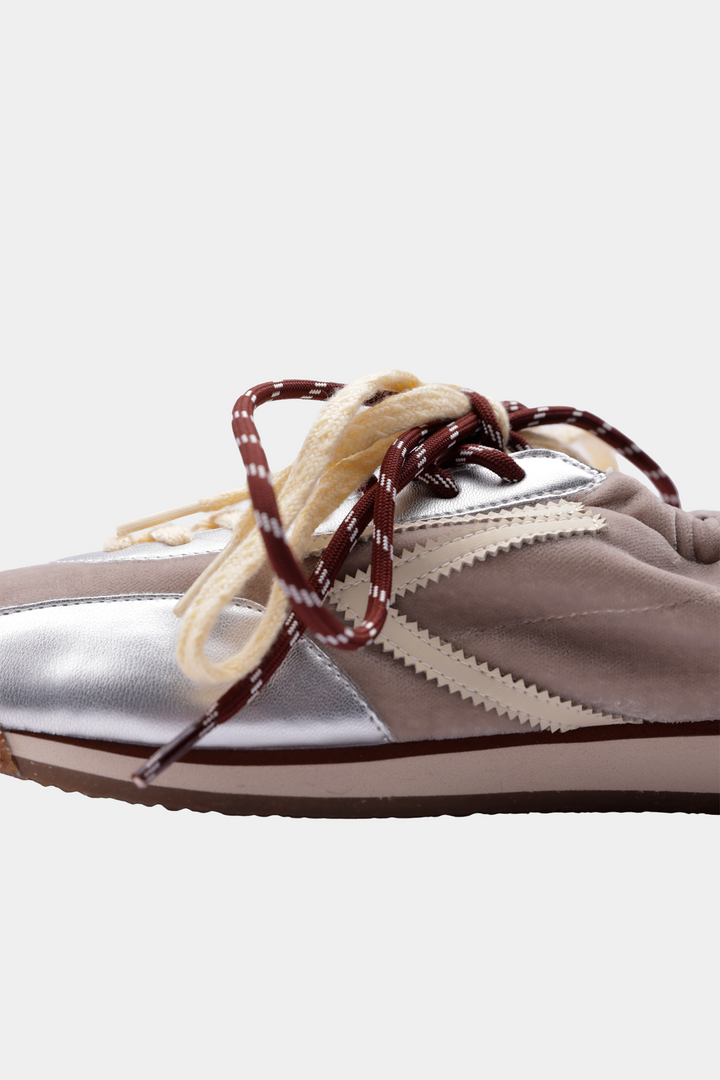 Sneaker 6.02 Panther