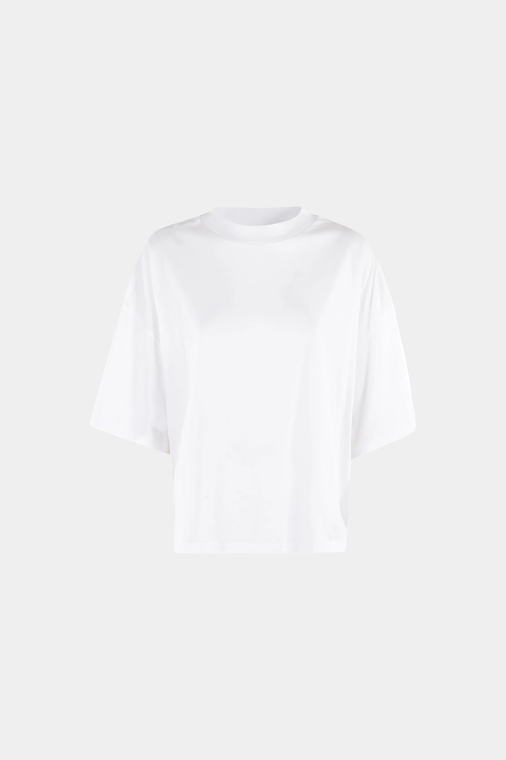 T-Shirt Over Skossa
