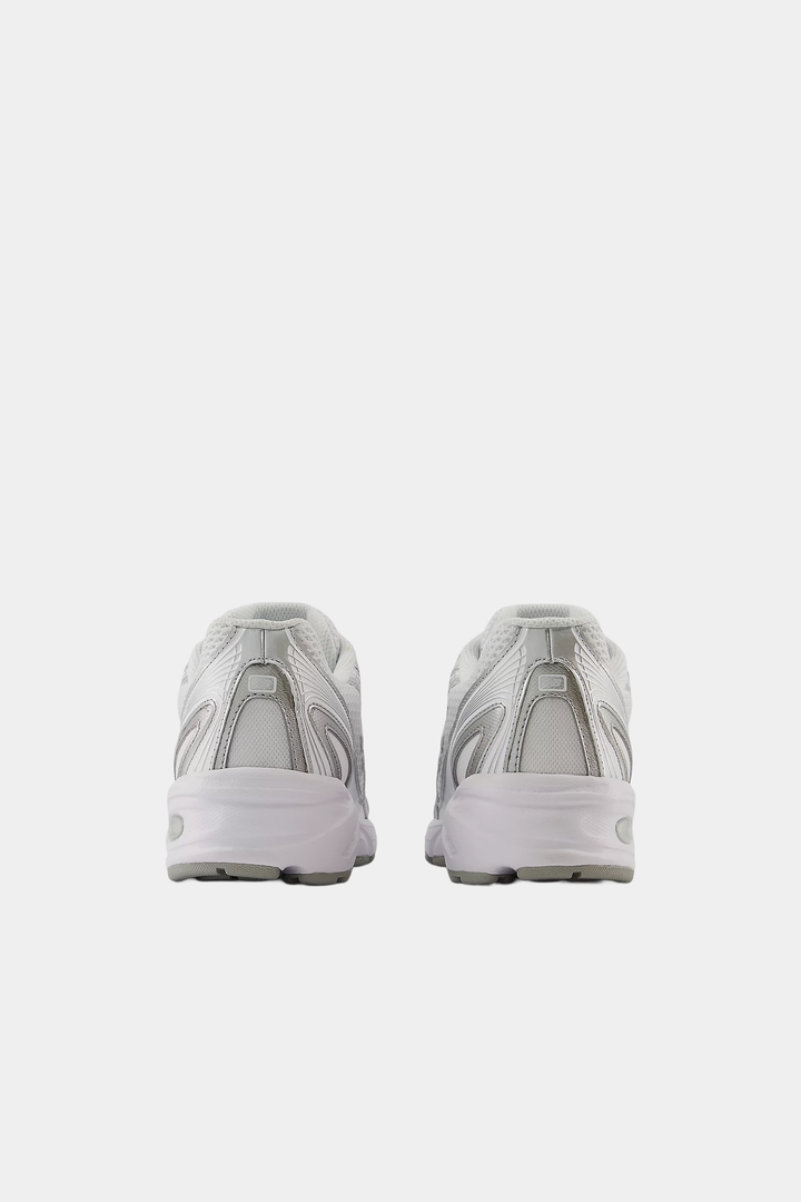 Sneaker 740