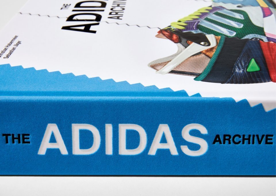 09_adidas_archive_xl_int_book005_x_04687_2012041641_id_1337163